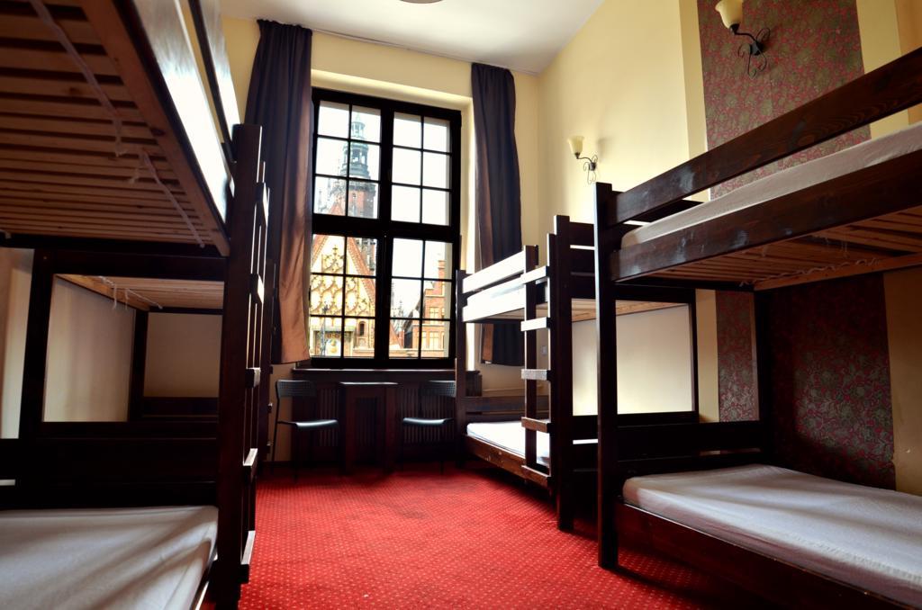 The One Hostelヴロツワフ 部屋 写真