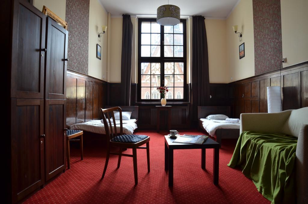 The One Hostelヴロツワフ 部屋 写真