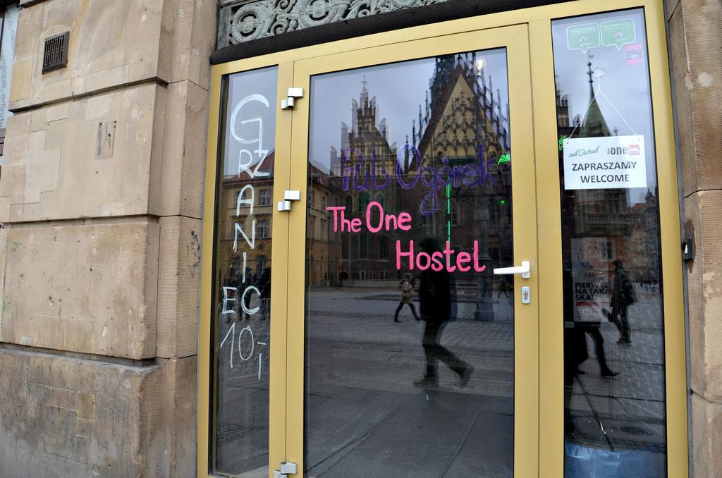 The One Hostelヴロツワフ エクステリア 写真